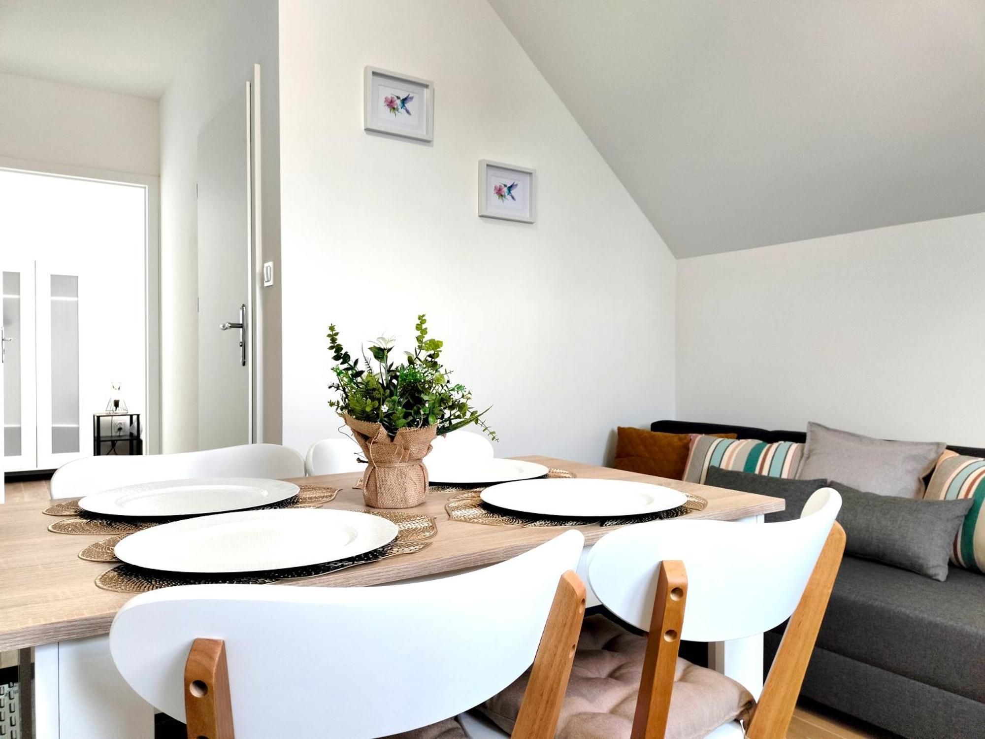 Agroturystyka Jodlowa - Rodzinne Apartamenty W Centrum Gor Swietokrzyskich - Sala Zabaw, Zwierzeta, Bilard Krajno-Zagorze Exterior foto
